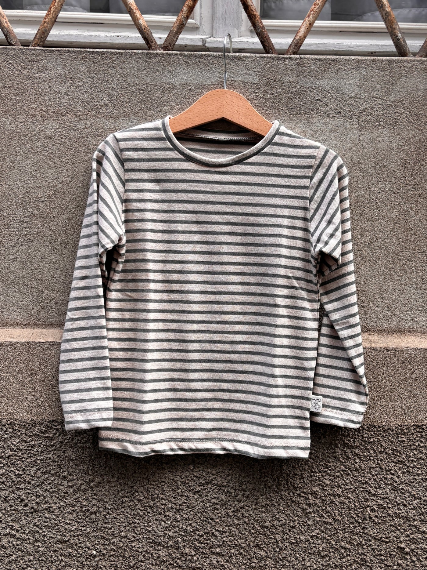 T-shirt MATTEO micro righe verde salvia