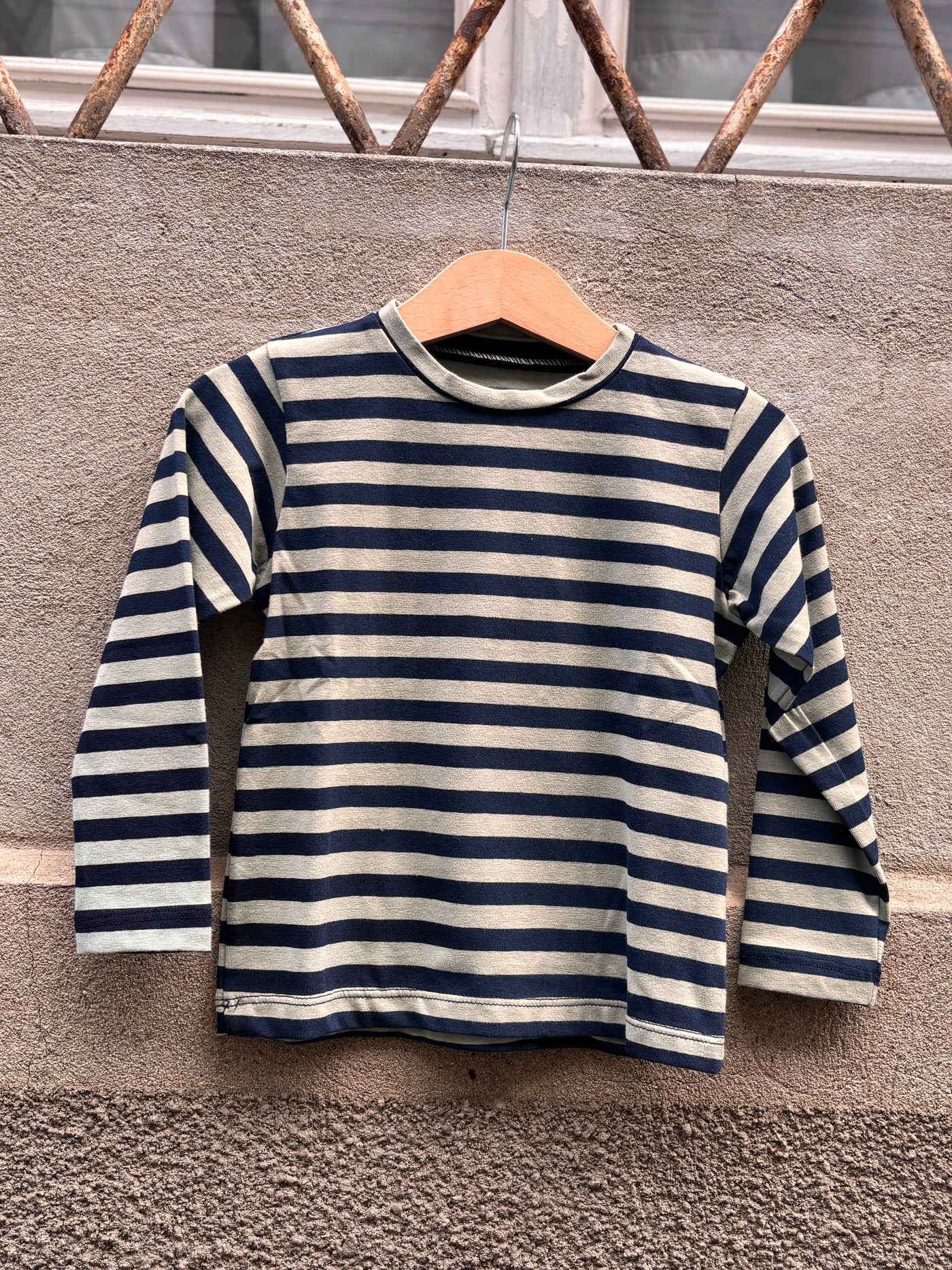 T-shirt MATTEO righe blu e verde salvia