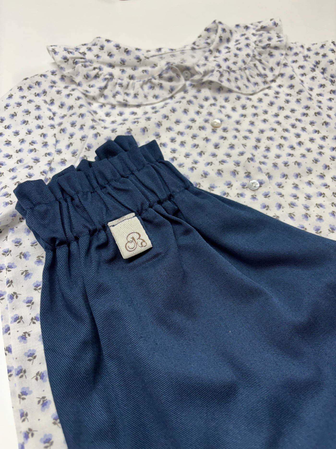 TITTA Camiciola cotone fiorellini blu