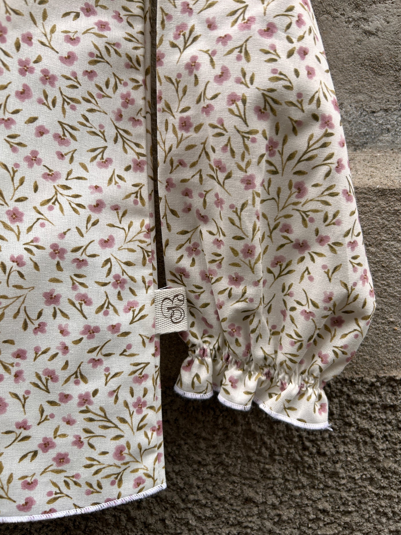 Camiciola MIKELA fiori rosa