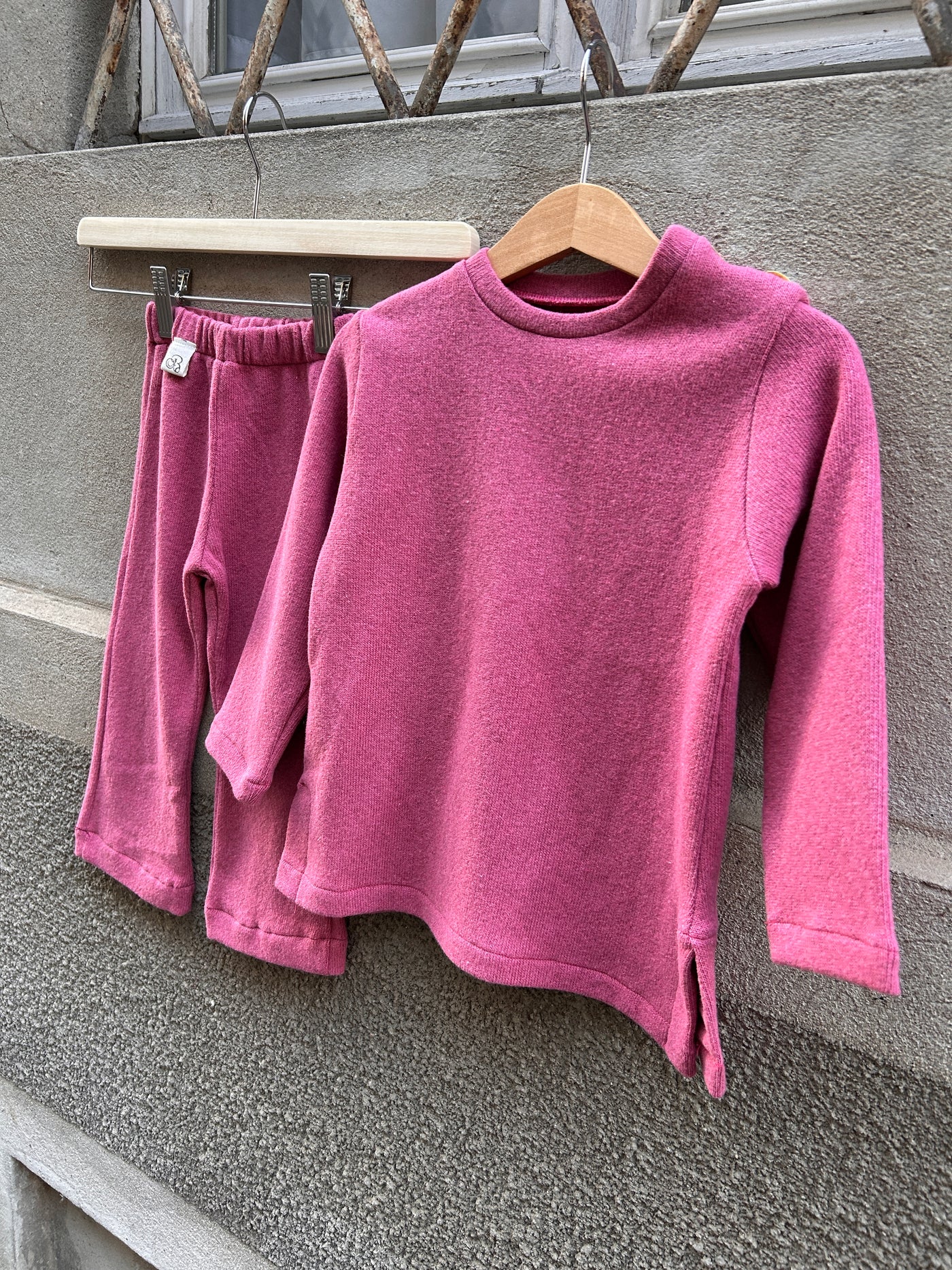Completo caldo cotone ZOE + SCATOLETTA fucsia